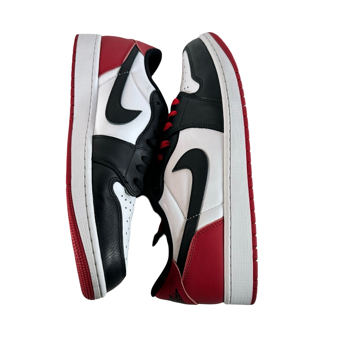 CZ0790 106 Jordan 1 Retro Low OG Black Toe (2023) [USED] - 13 M (Used) (No Box)