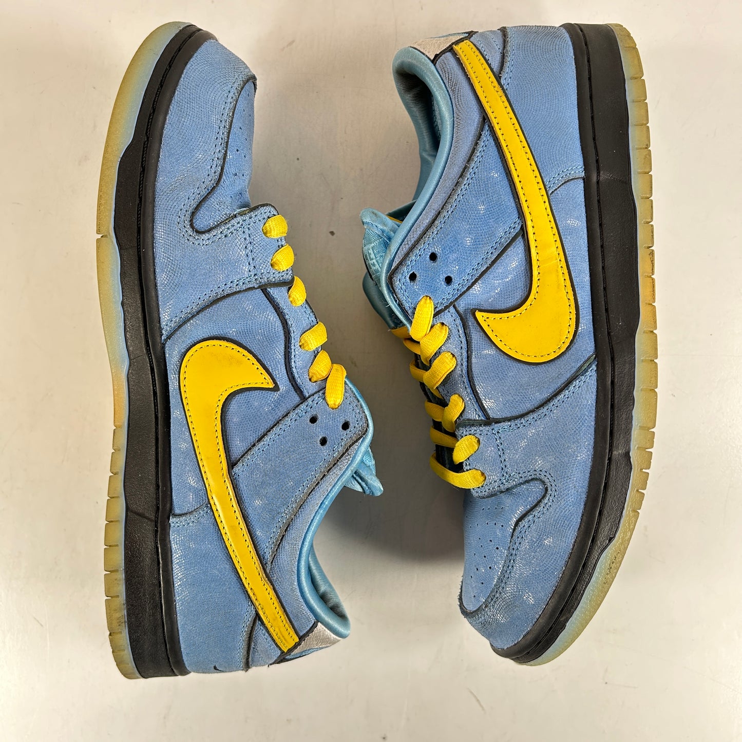 FZ8320 400 Nike SB Dunk Low Las Chicas Superpoderosas Burbujas