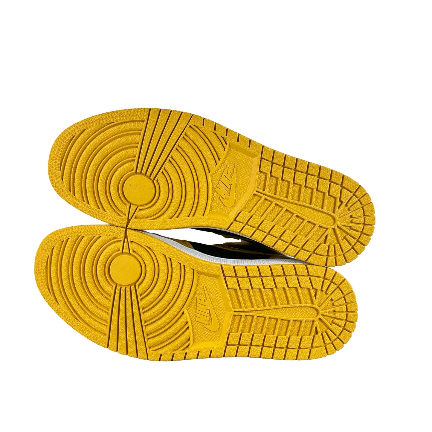 555088 701 Jordan 1 Pollen [USED] - 8.5 M (Used2)