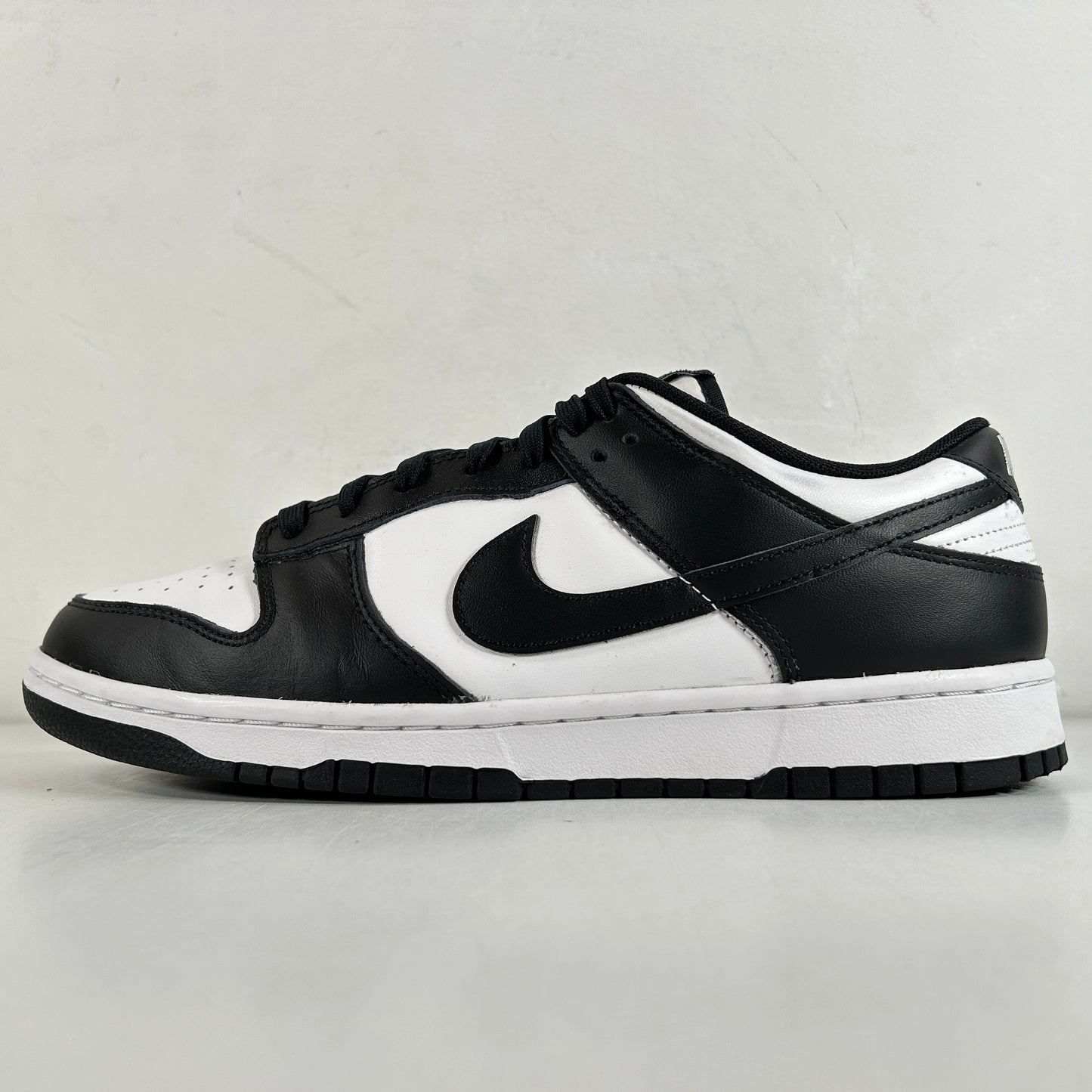 DD1391 100 Dunk Low White Black [USED] - 12 M (Used) (No Box)