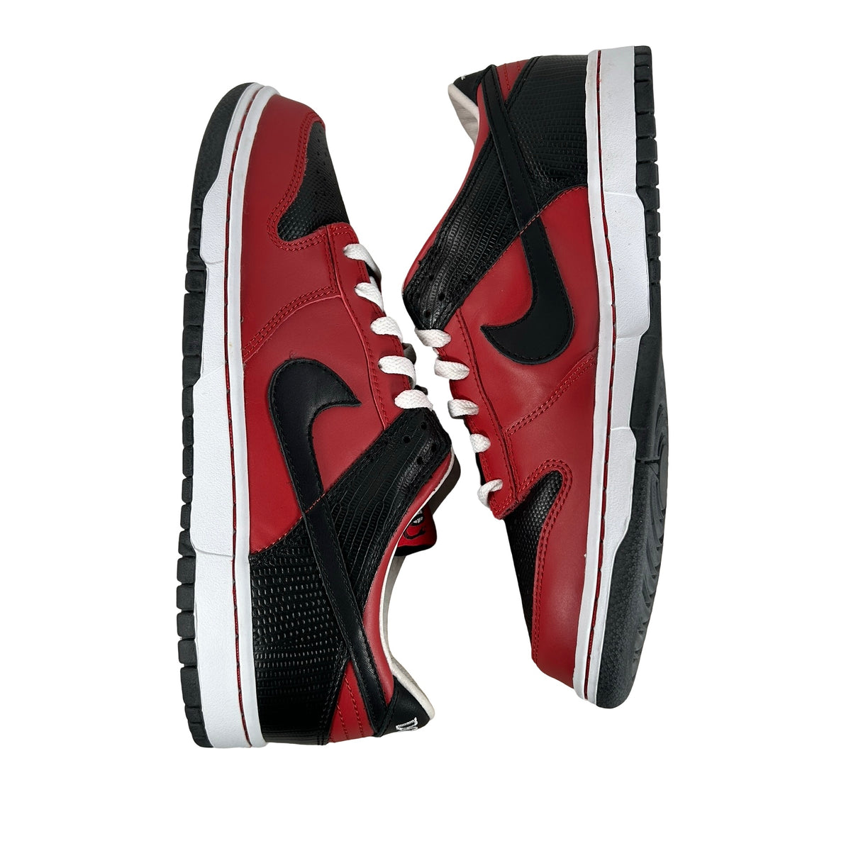 314208 691 Nike ID Dunk Low Don't Tread - 11 M (Ashy Soles)