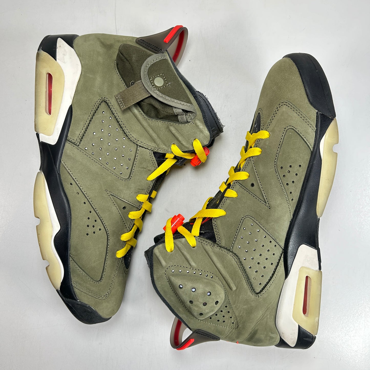 CN1084 200 Jordan 6 Retro Travis Scott [USED] - 11 M (Used5)