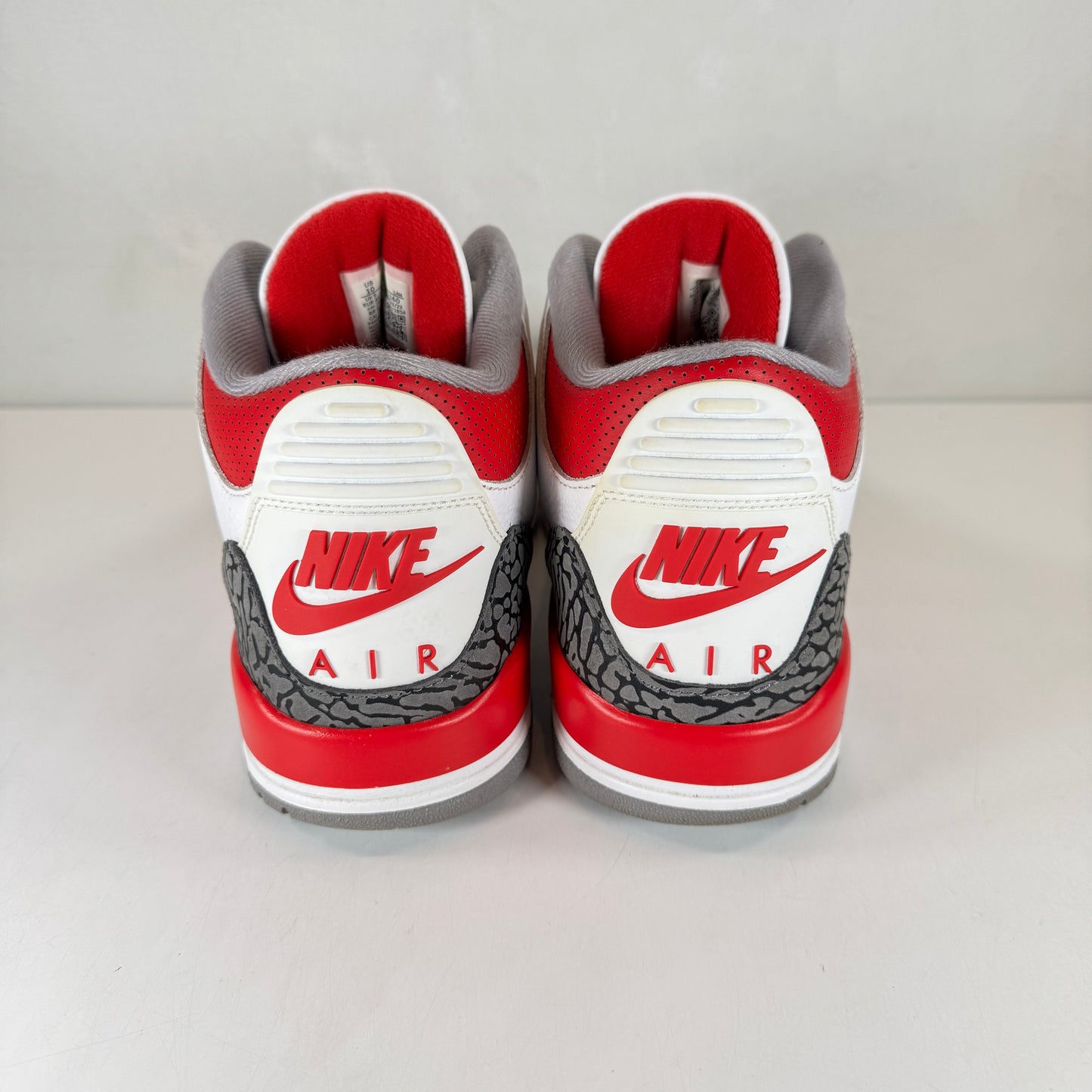 DN3707 160 Jordan 3 Retro Fire Red (2022) [USED] - 10 M (Used4)