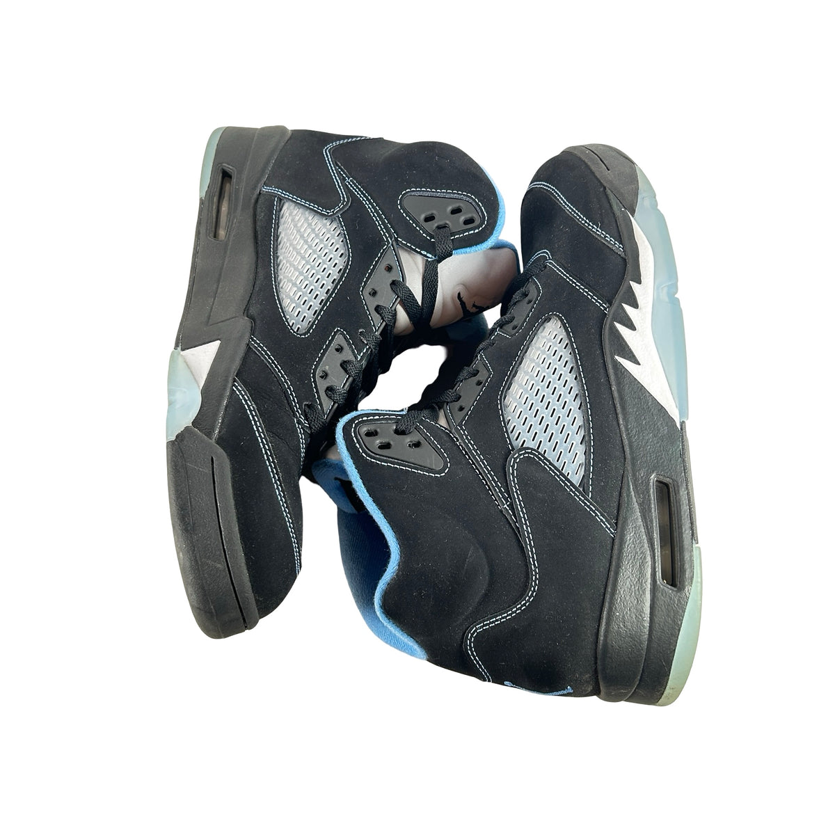 DD0587 008 Jordan 5 Retro Black University Blue (2026) [USED] - 10.5 M (Used5)