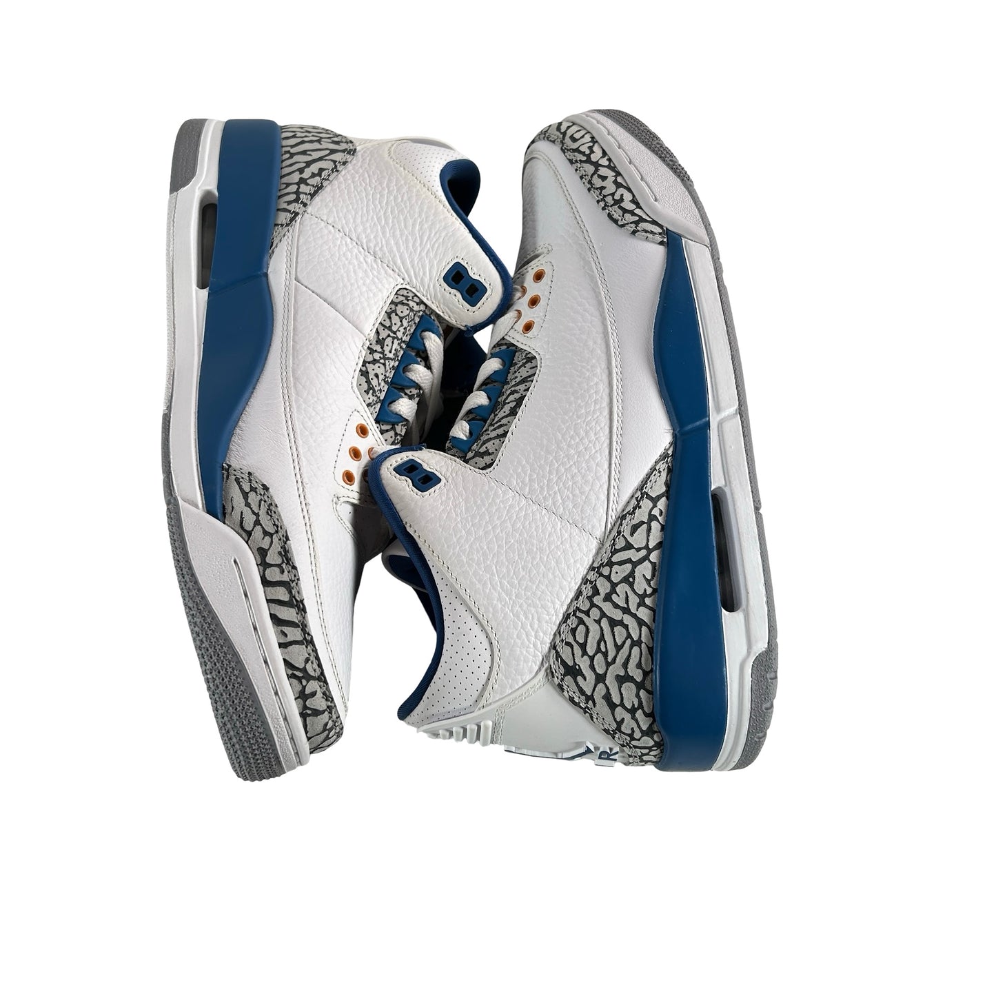 CT8532 148 Jordan 3 Retro Wizards [CONDITIONAL] - 9.5 M (Yellowing)