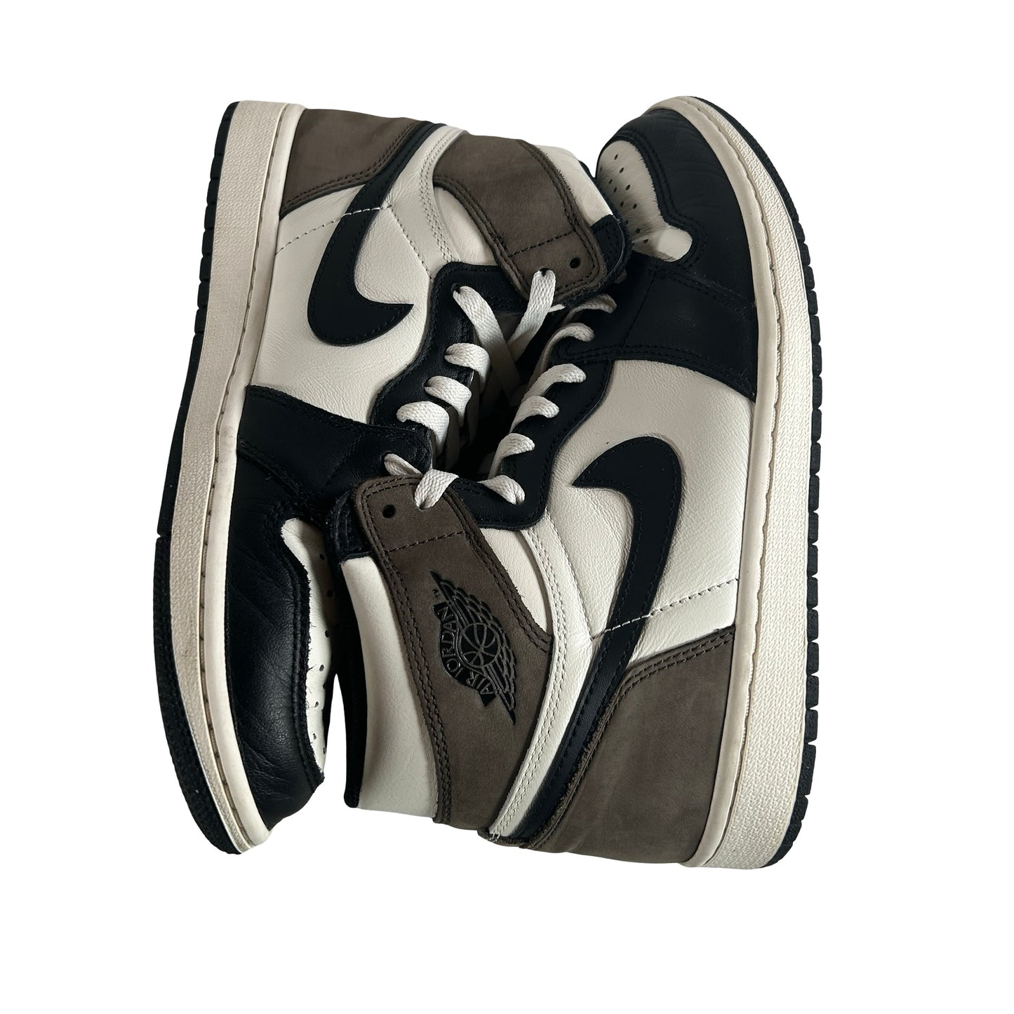 555088 105 Jordan 1 Mocha [USED] - 8 M (Used2)