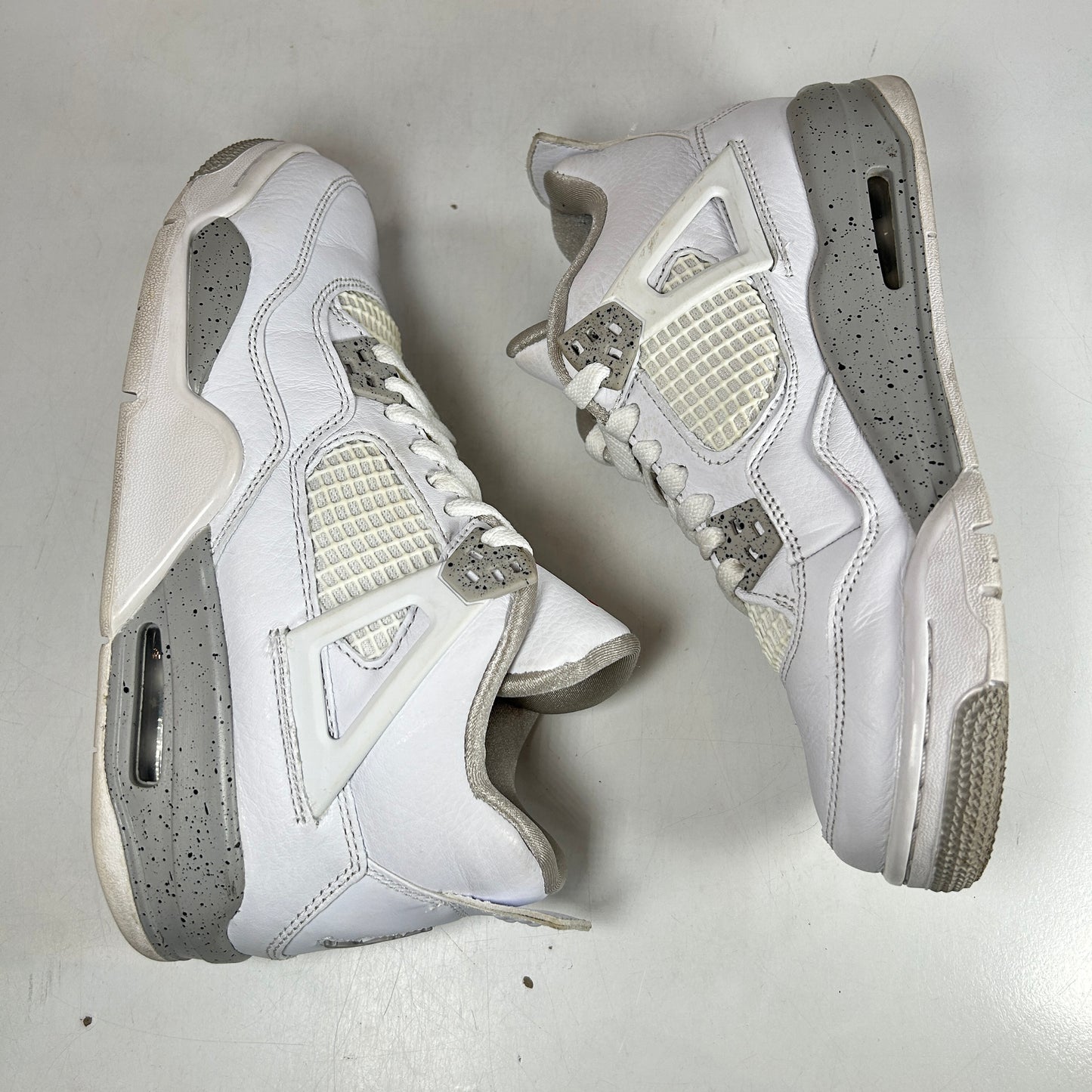 DJ4699 100 Jordan 4 Retro White Oreo (2021) (GS) [USED] - 6.5 Y (Used)