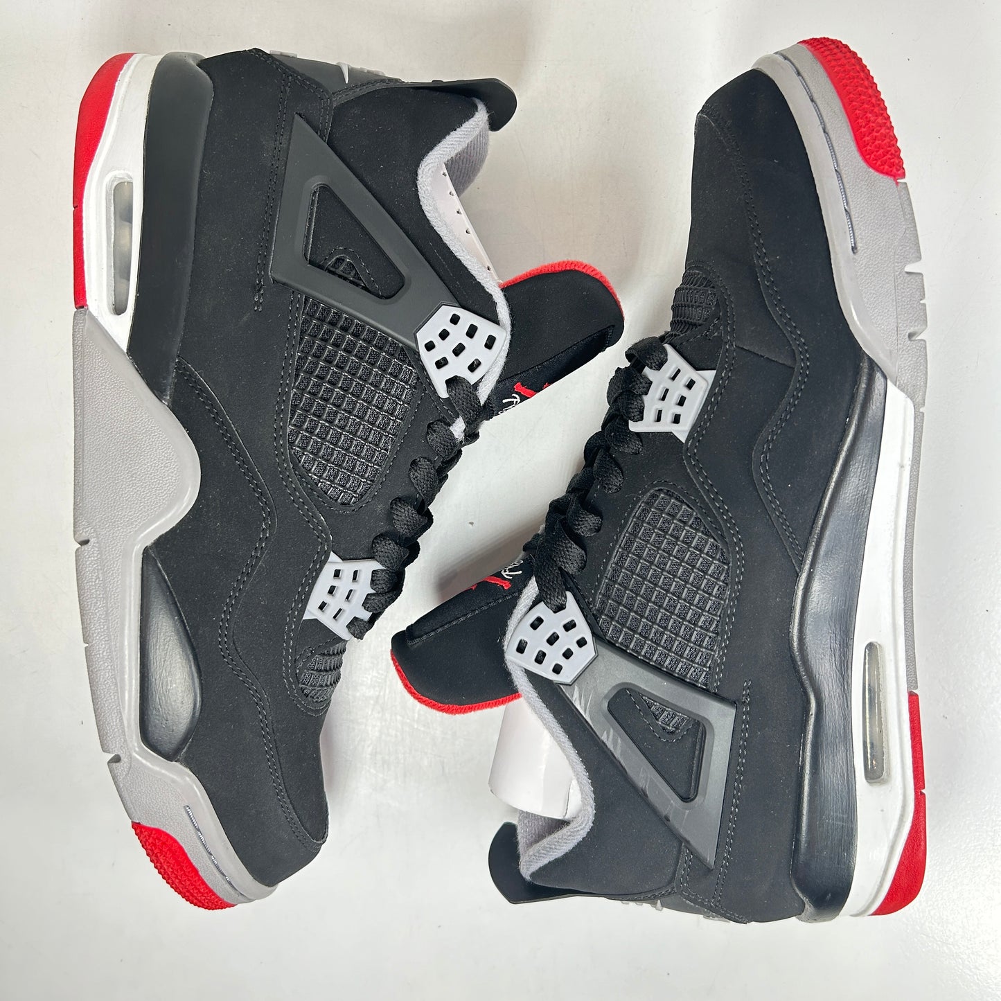308497 060 Jordan 4 Bred (2019) [USED] - 9.5 M (Used)