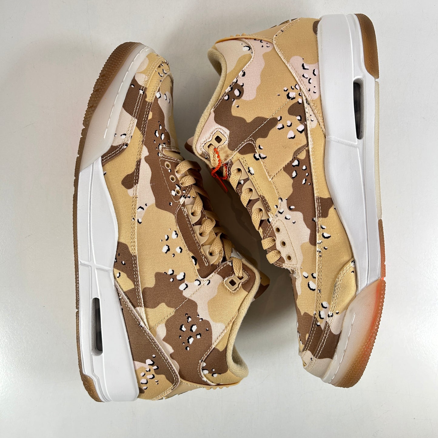 HM4301 200 Jordan 3 Retro WNBA Desert Camo (Women's) [USED] - 12 W (VNDS)