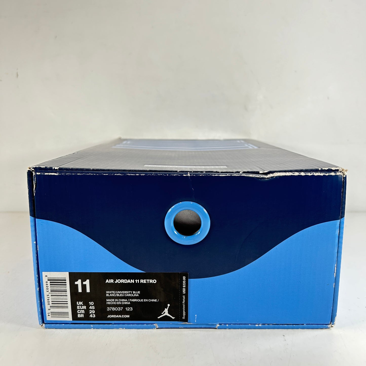 378037 123 Jordan 11 Retro UNC Win Like 82 [USED] - 11 M (Used)