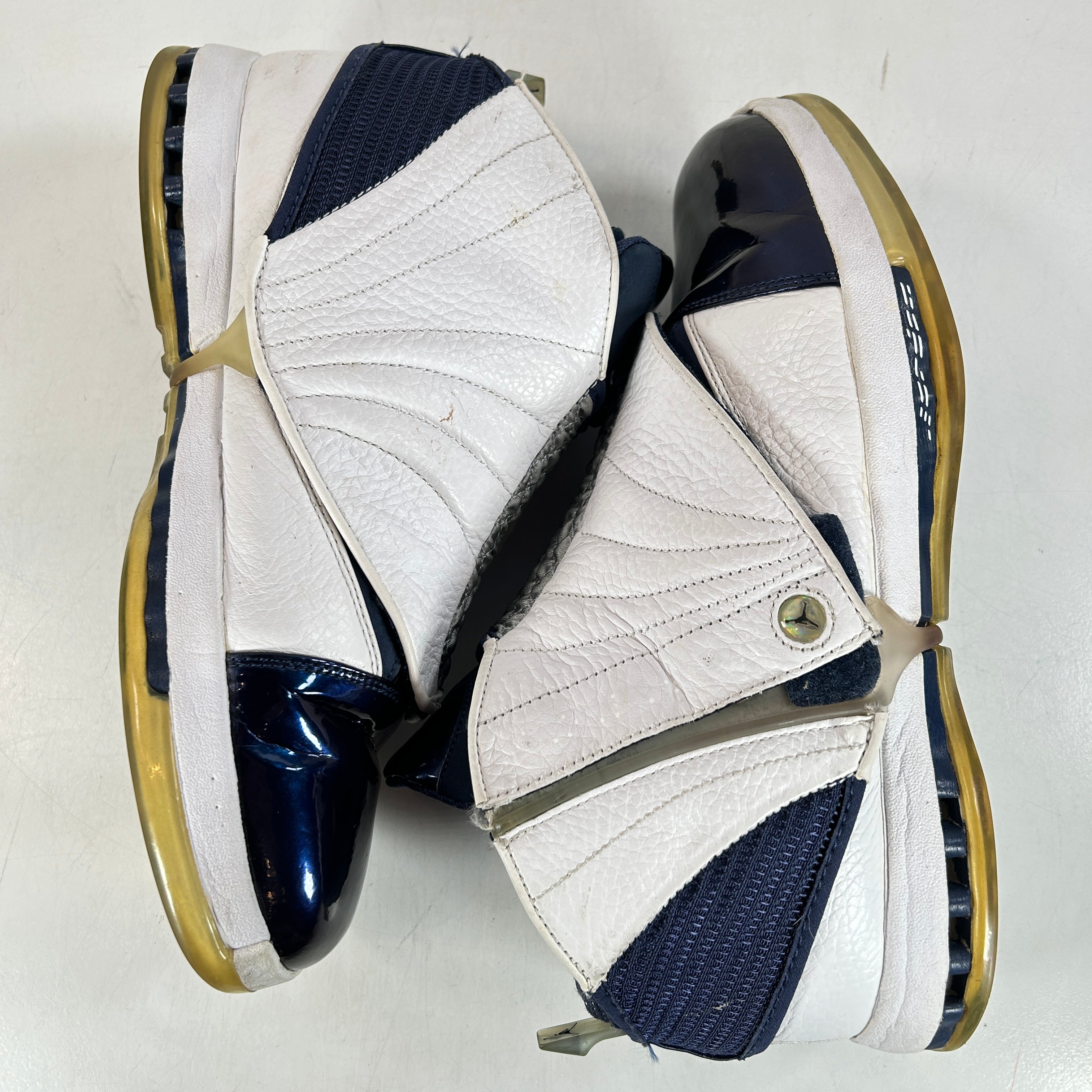 683075 106 Jordan 16 Retro Midnight Navy (2016) [USED] - 9.5 M