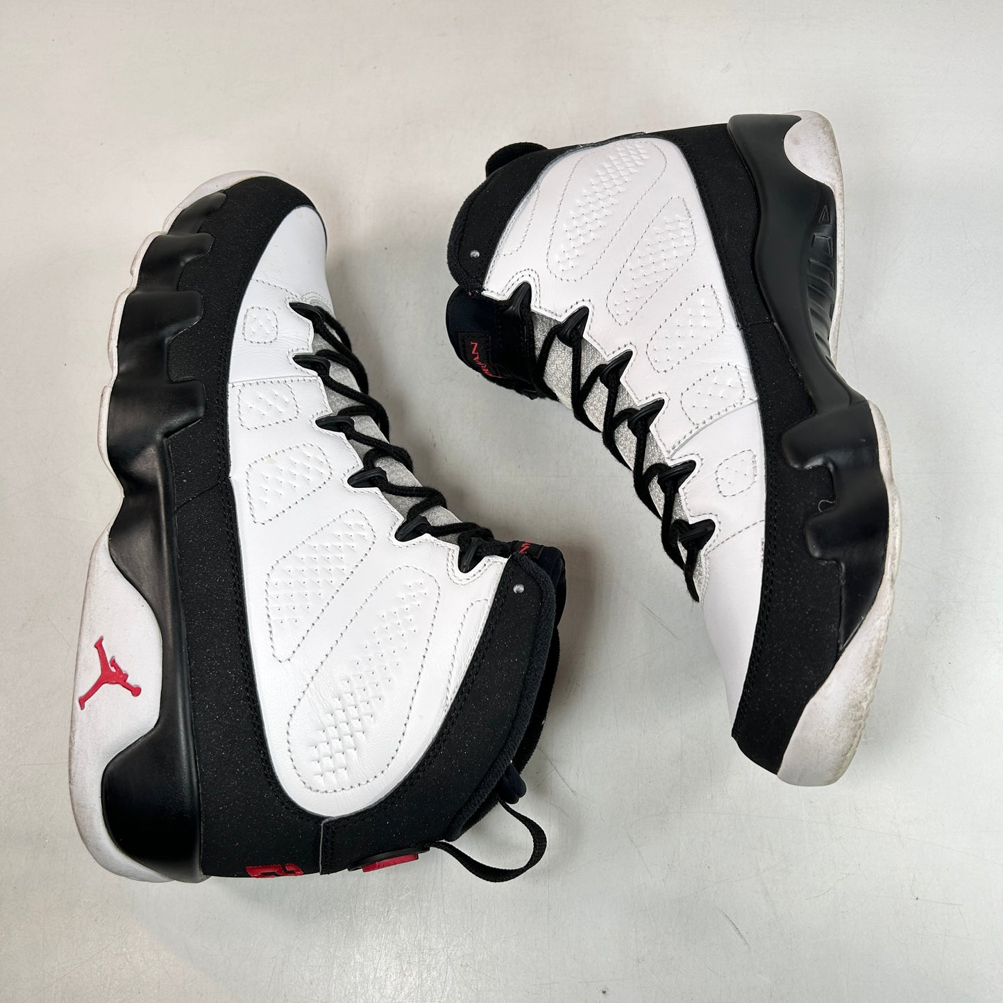 302370 112 Jordan 9 Retro OG (2016) [USED] - 10 M (Used) (Replace Box)