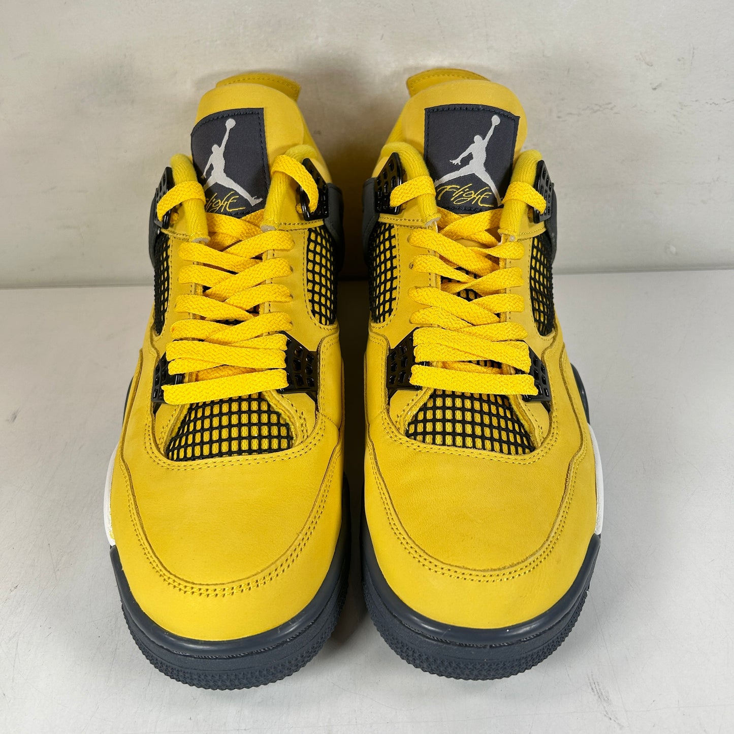 CT8527 700 Jordan 4 Retro Lightning (2021) [USED] - 10.5 M (VNDS)