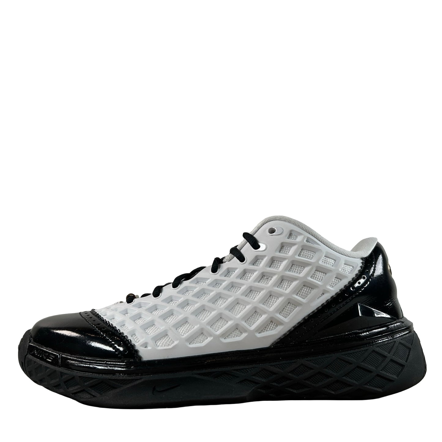 IQ3916 100 Nike Kobe 3 Low Protro Mambacita [USED] - 7.5 M (Used)