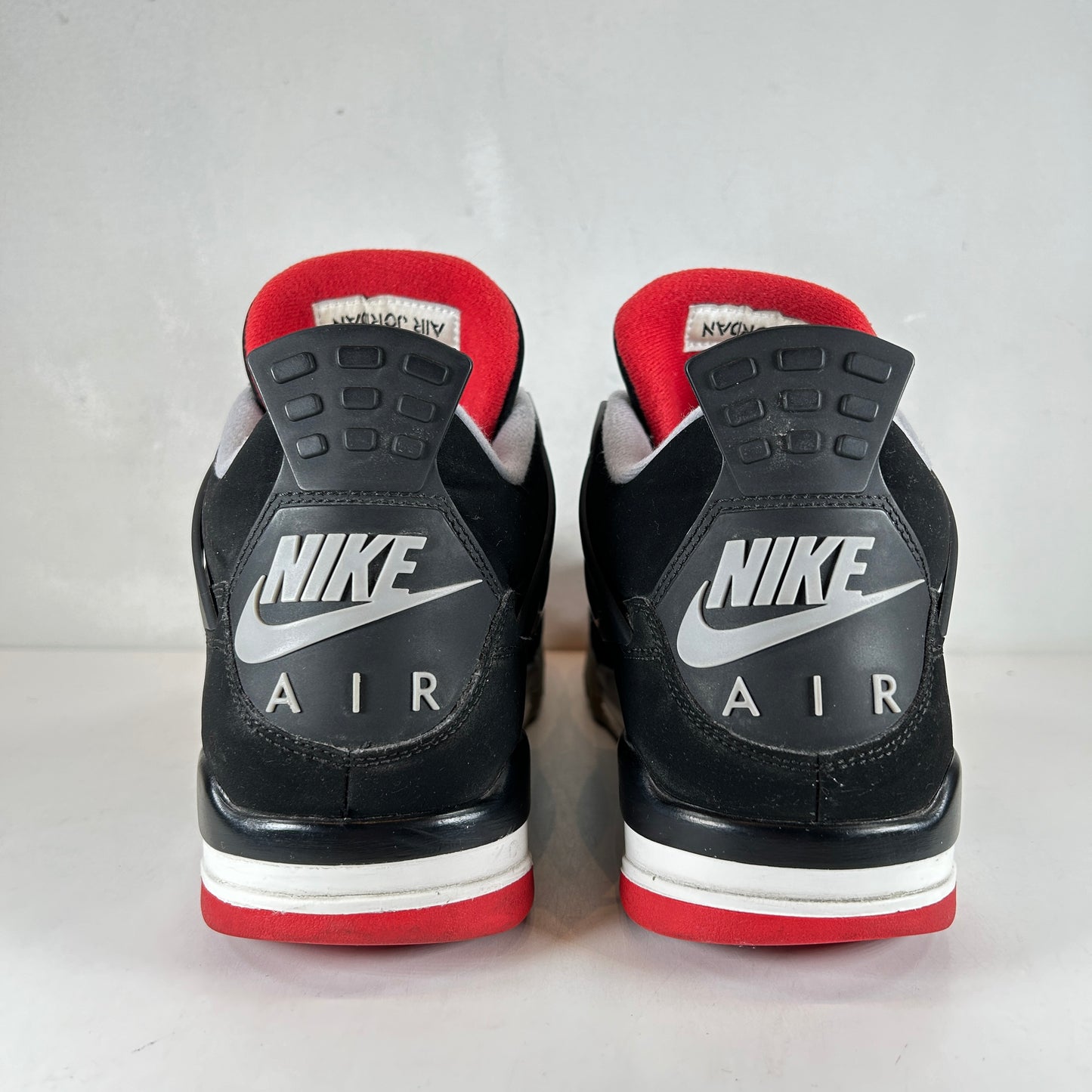 308497 060 Jordan 4 Bred (2019) [USED] - 11 M (Used3) (No Box3)