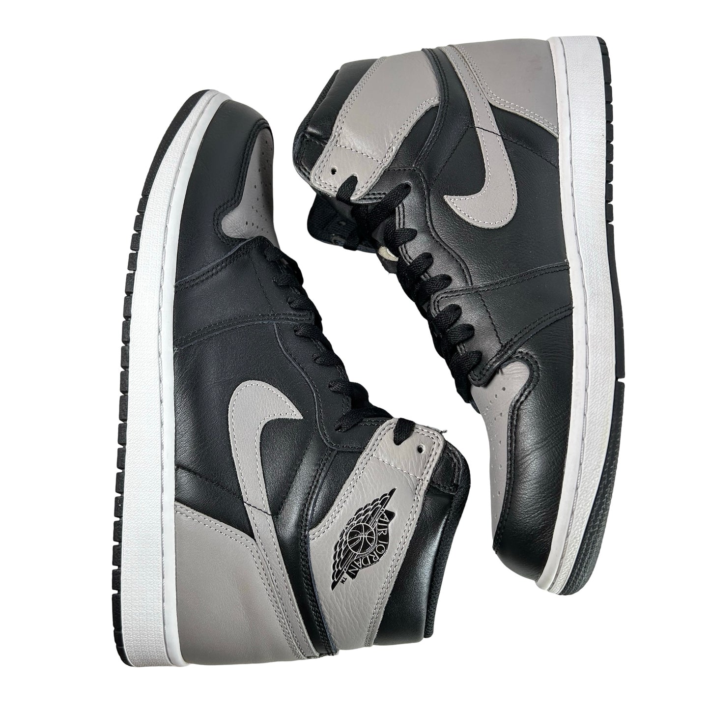 555088 013 Jordan 1 Sombra (2018)