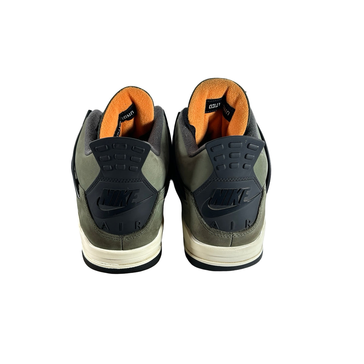 IB1519 200 Jordan 4 Retro OG SP Undefeated (2025) [USED] - 12 M (Used10)