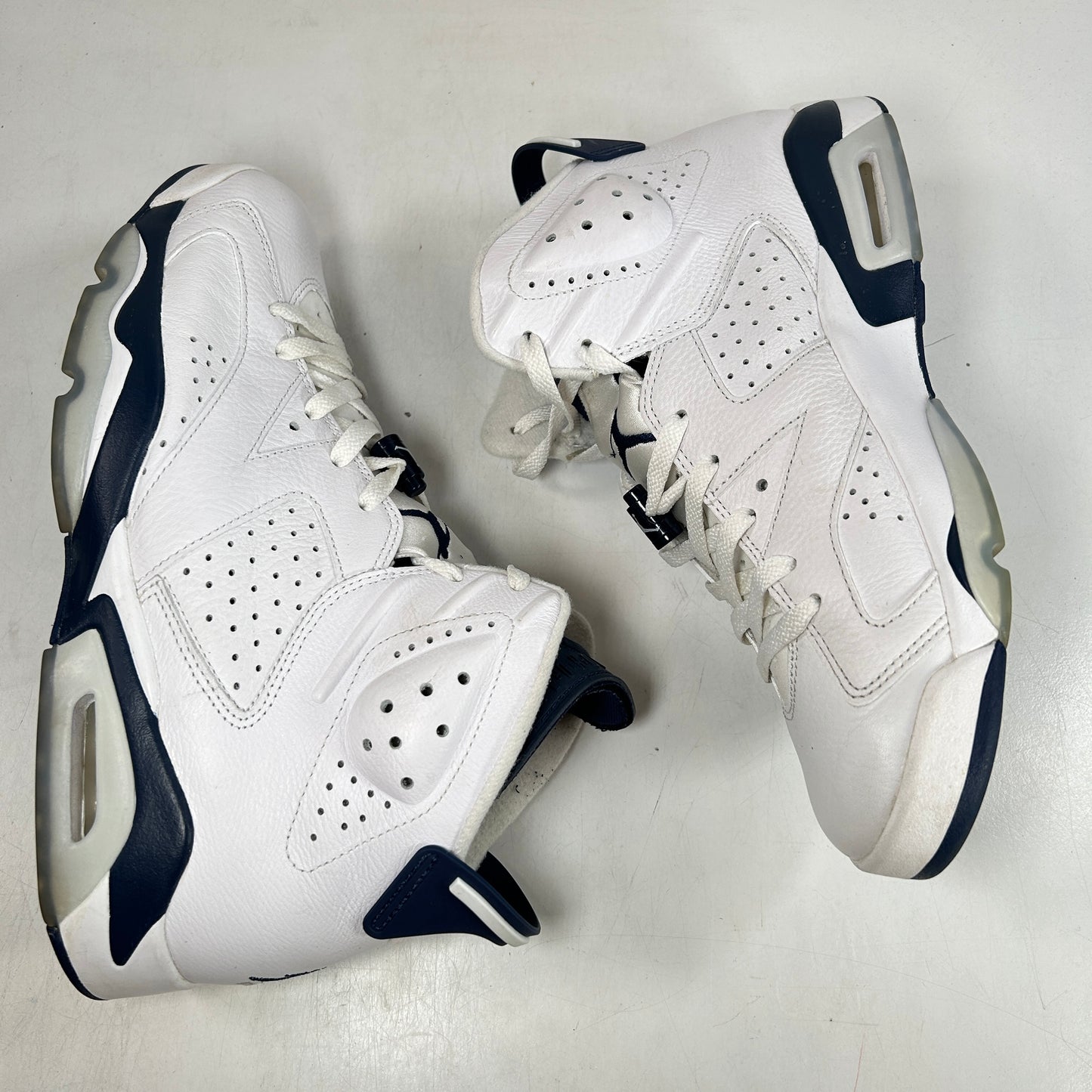 CT8529 141 Jordan 6 Retro Midnight Navy (2022) [USED] - 11 M (Used4)