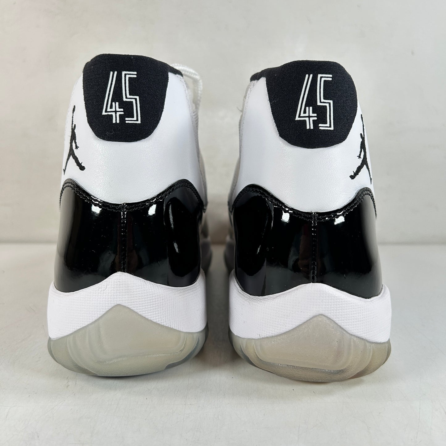 378037 100 Jordan 11 Concord [CONDITIONAL] - 10.5 M (Yellowing Soles)