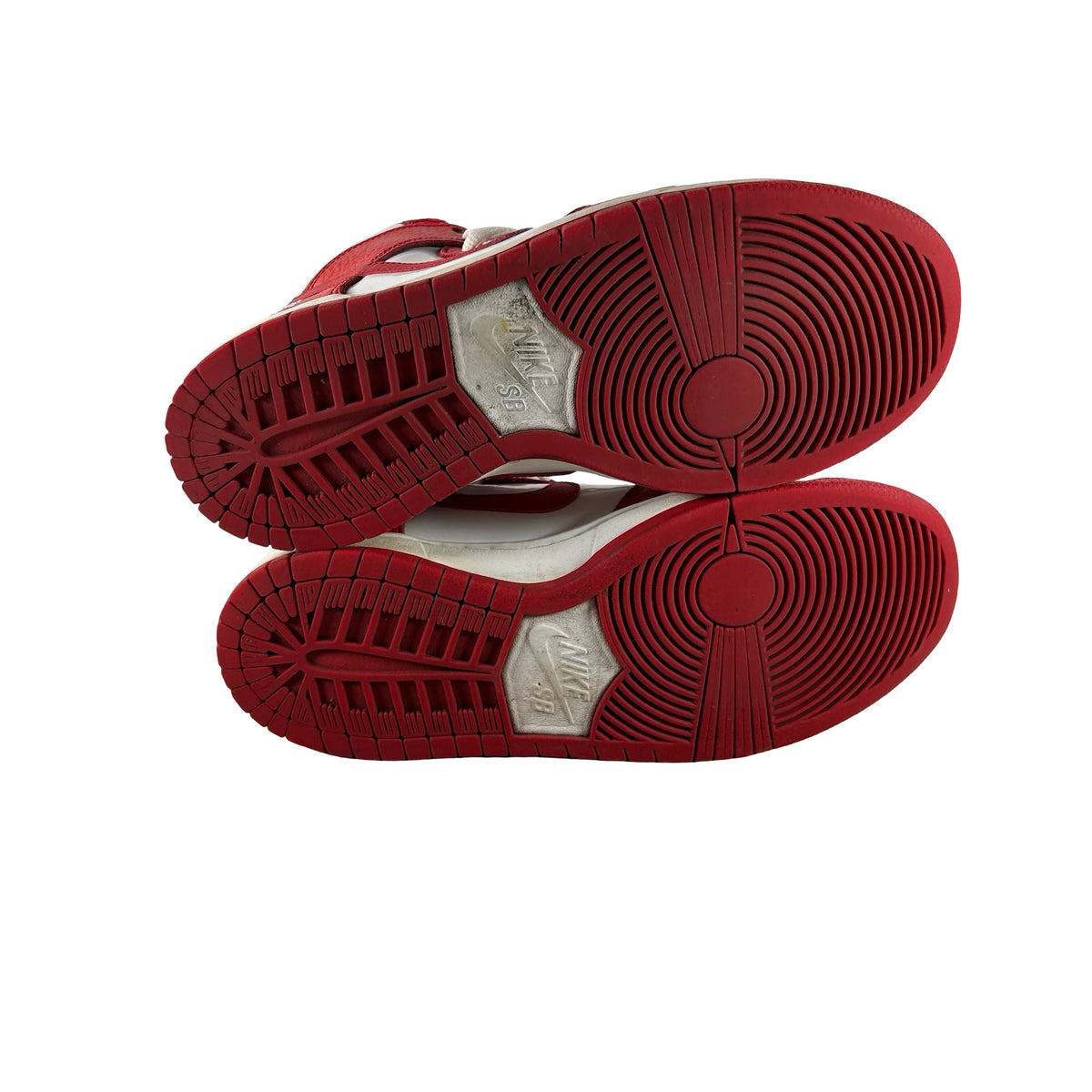 854851 661 Nike SB Dunk High Future Court Red - 7 M (Used)