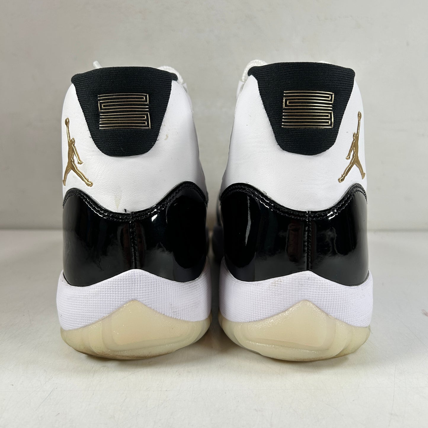 CT8012 170 Jordan 11 Retro DMP Defining Moments (2023) [USED] - 9.5 M (Used) (No Box2)