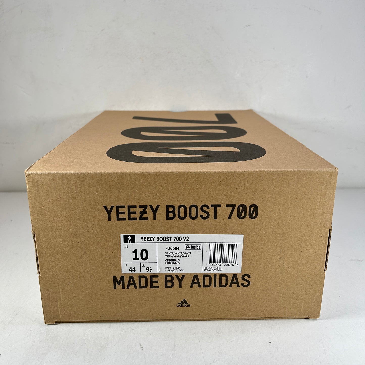 FU6684 Adidas Yeezy Boost 700 V2 Vanta [USED] - 10 M (Used)