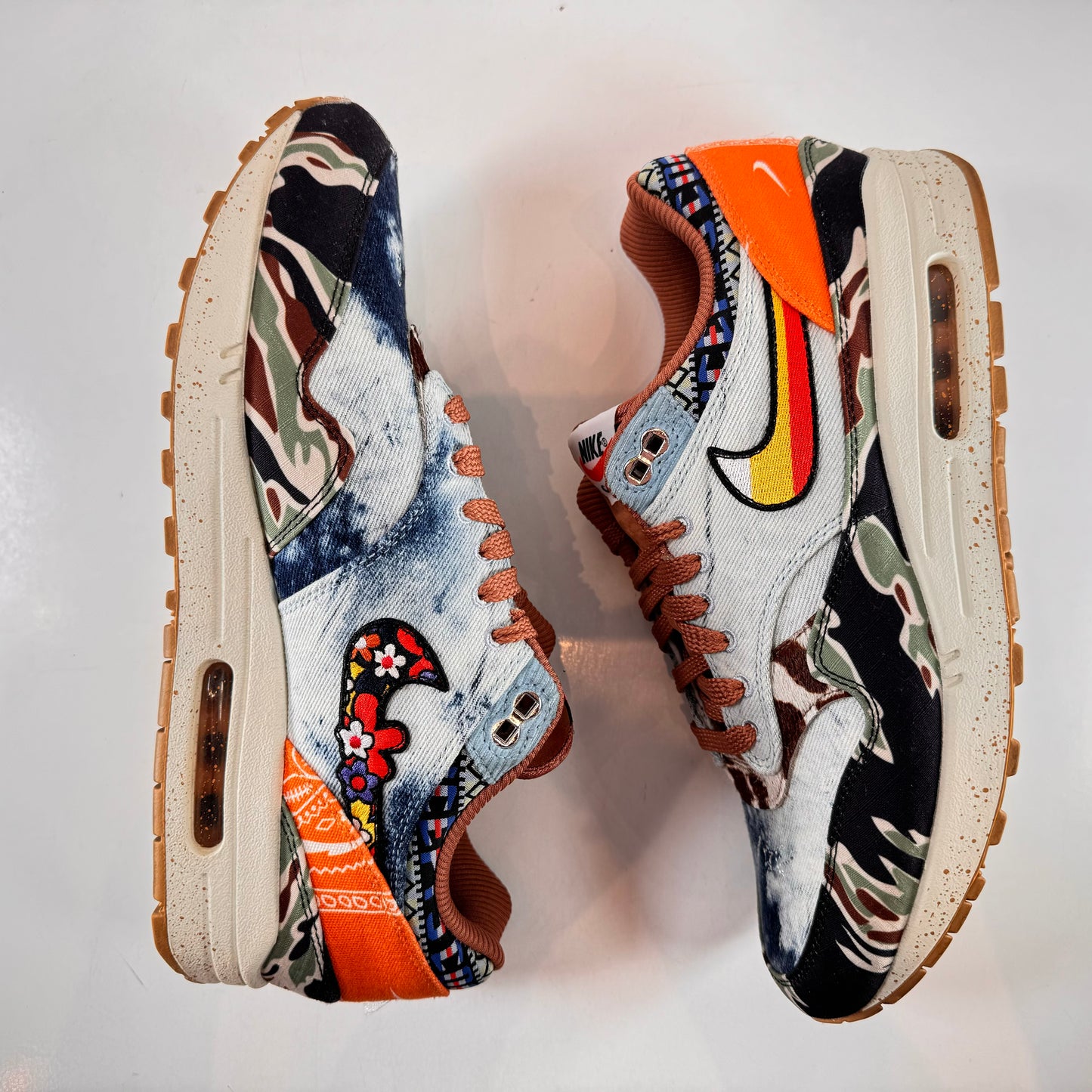 DN1803 900 Nike Air Max 1 SP Conceptos Pesados