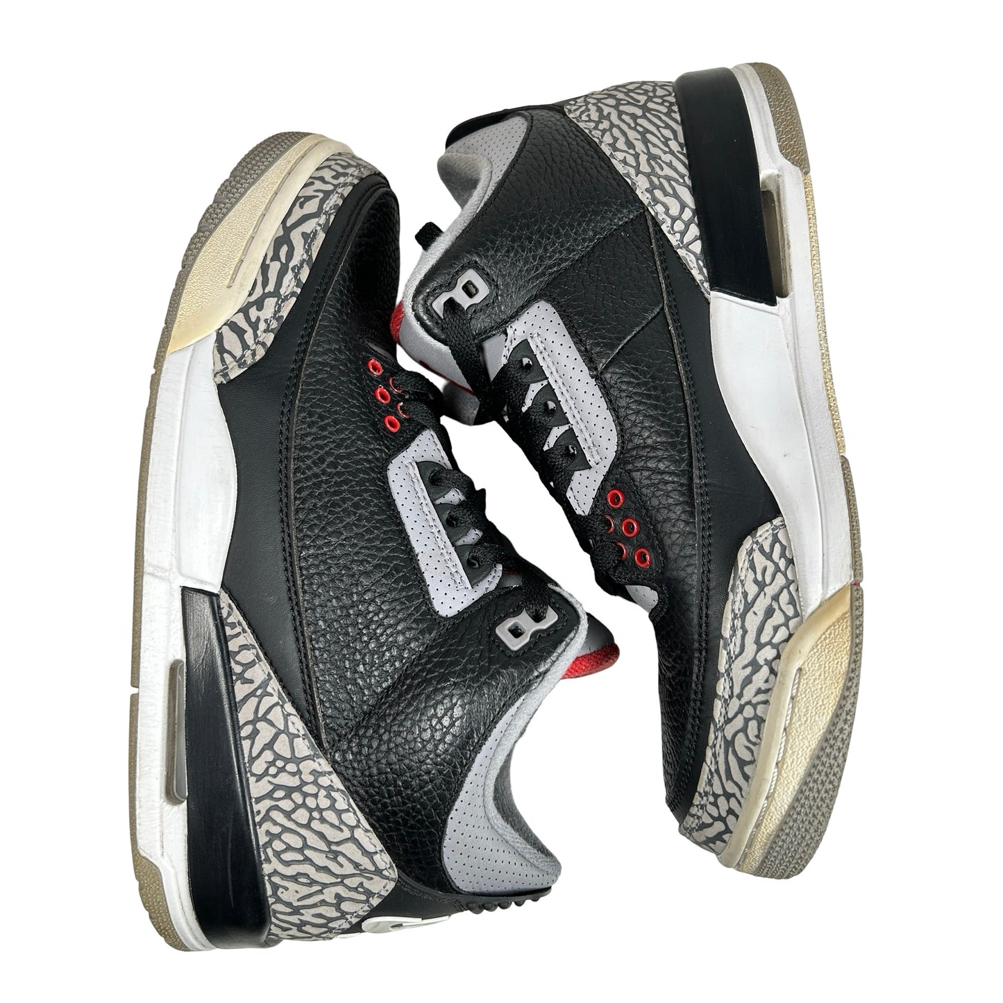 854262 001 Jordan 3 Black Cement 2018 [USED] - 8.5 M (Used4)