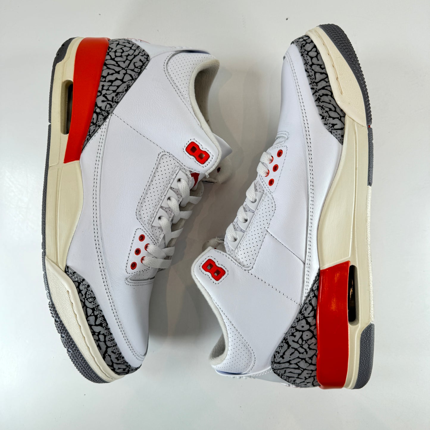 CK9246 121 Jordan 3 Retro Georgia Peach (Women's) [USED] - 12 W (Used)
