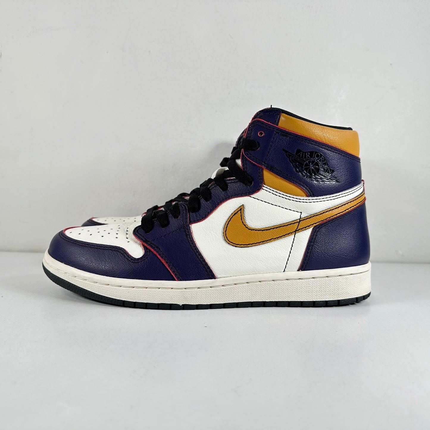 CD6578 507 Jordan 1 SB LA to CHI [USED] - 9 M (Used)