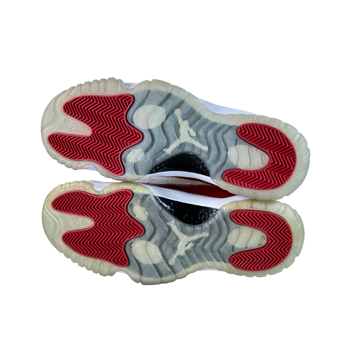 528895 102 Jordan 11 Retro Low Cherry (2016) - 10 M (Yellowing Soles)