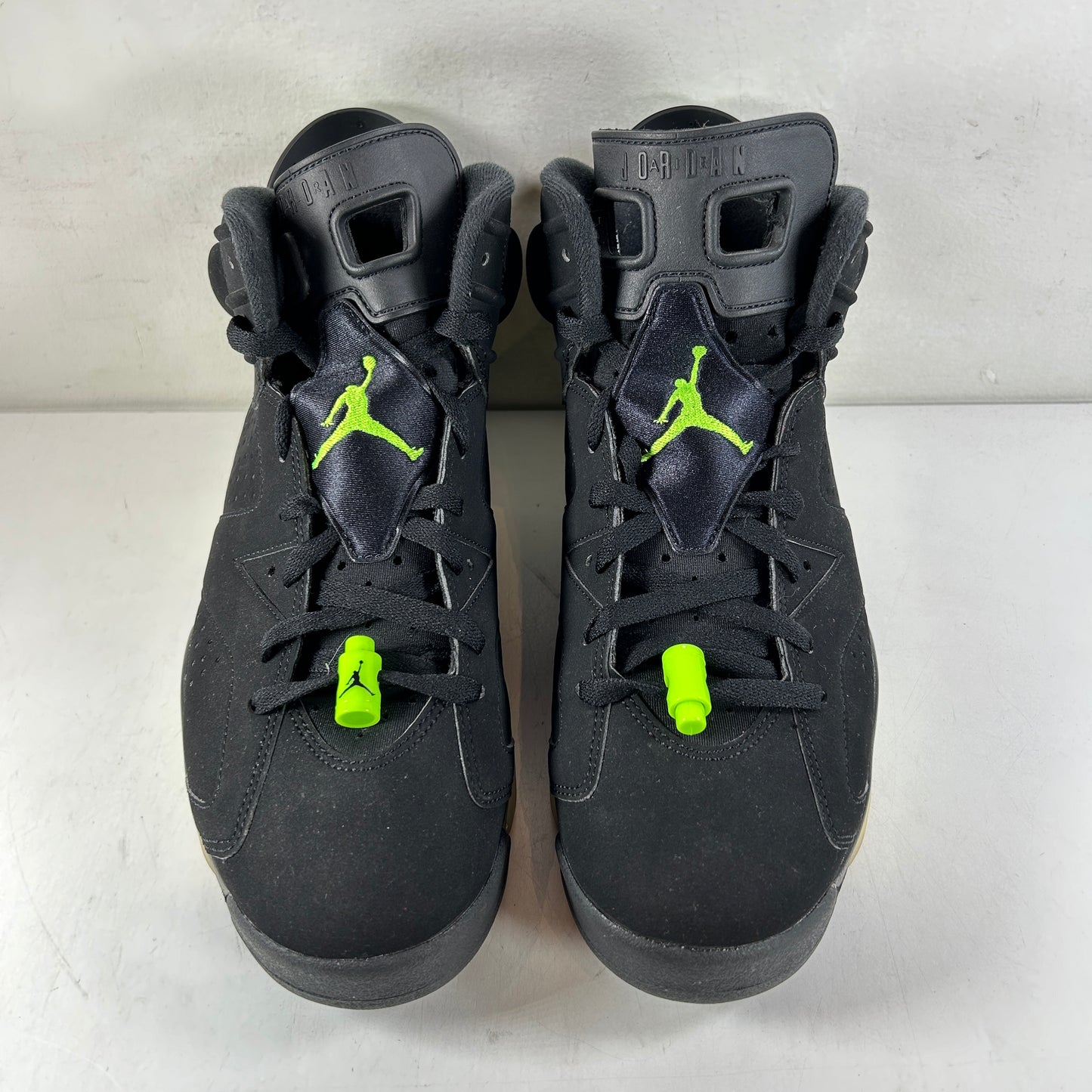 CT8529 003 Jordan 6 Retro Verde Eléctrico