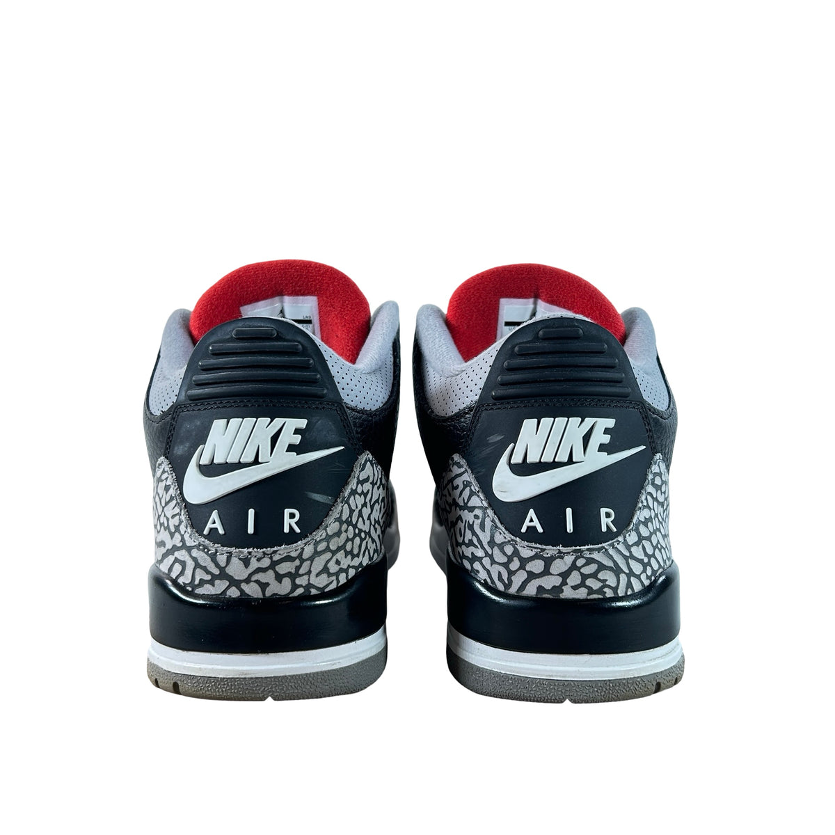 854262 001 Jordan 3 Black Cement 2018 [USED] - 11 M (Used7)