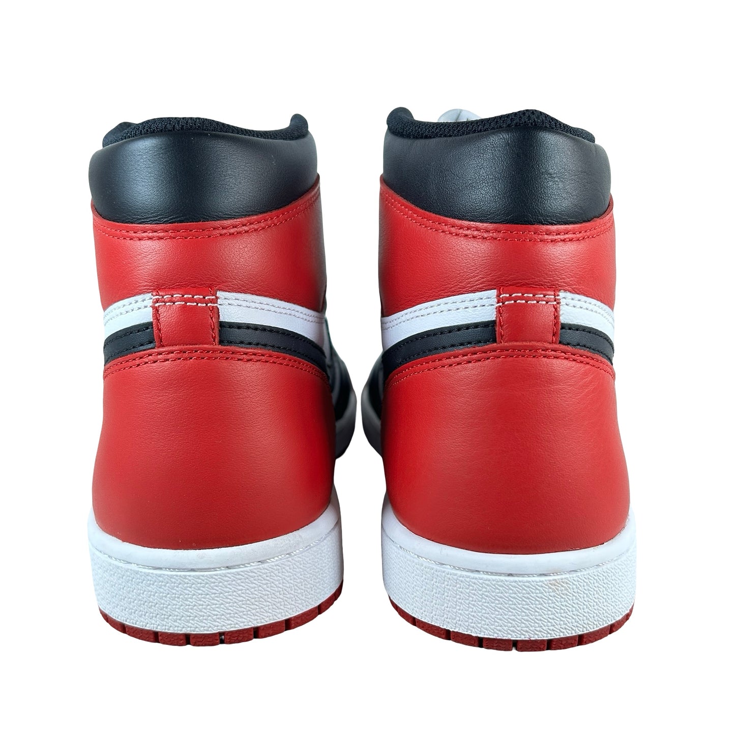 555088 125 Jordan 1 Retro Black Toe (2016) [USED] - 11 M (Used2)