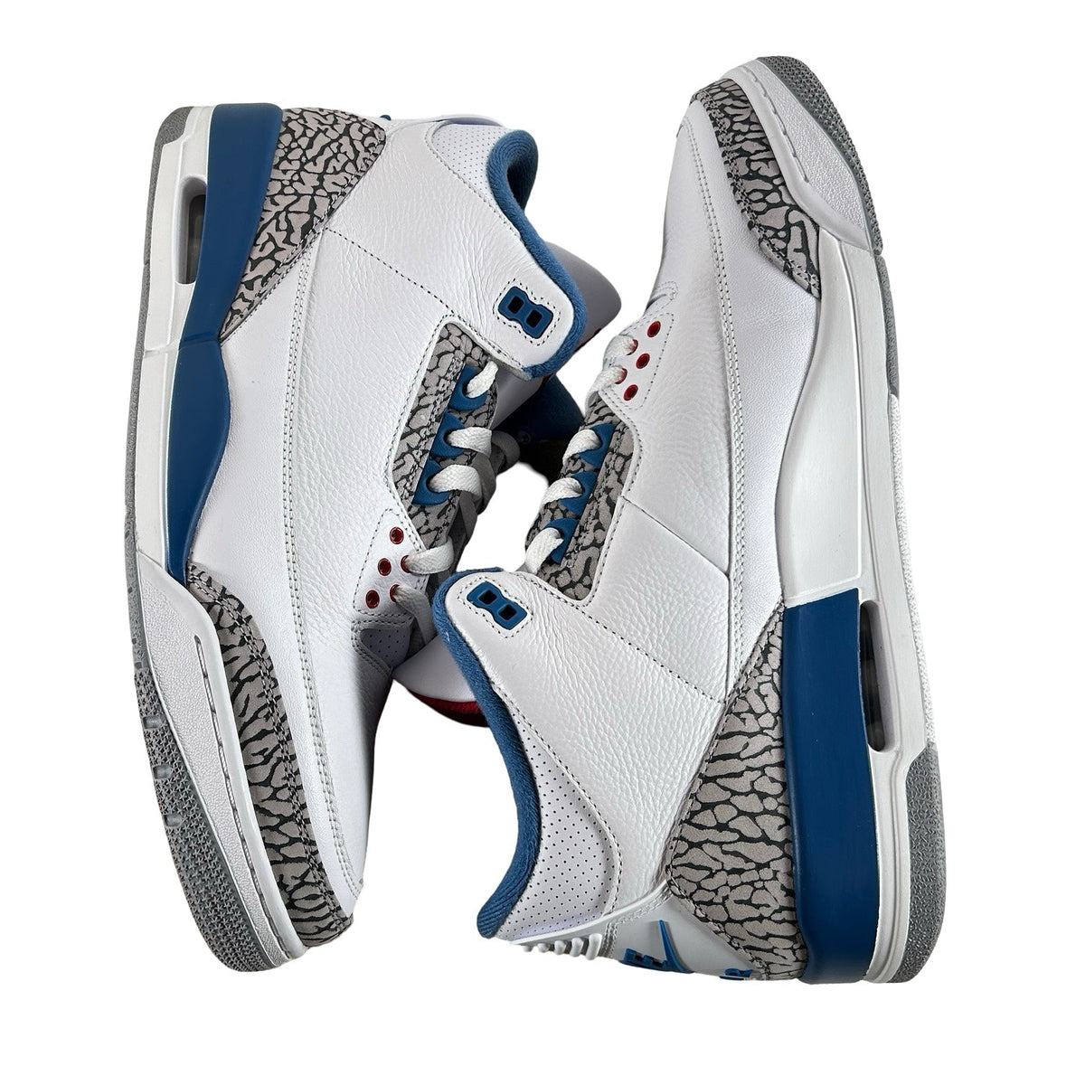 IF4396 104 Air Jordan 3 Retro True Blue (2026) [USED] - 11.5 M (Used2)