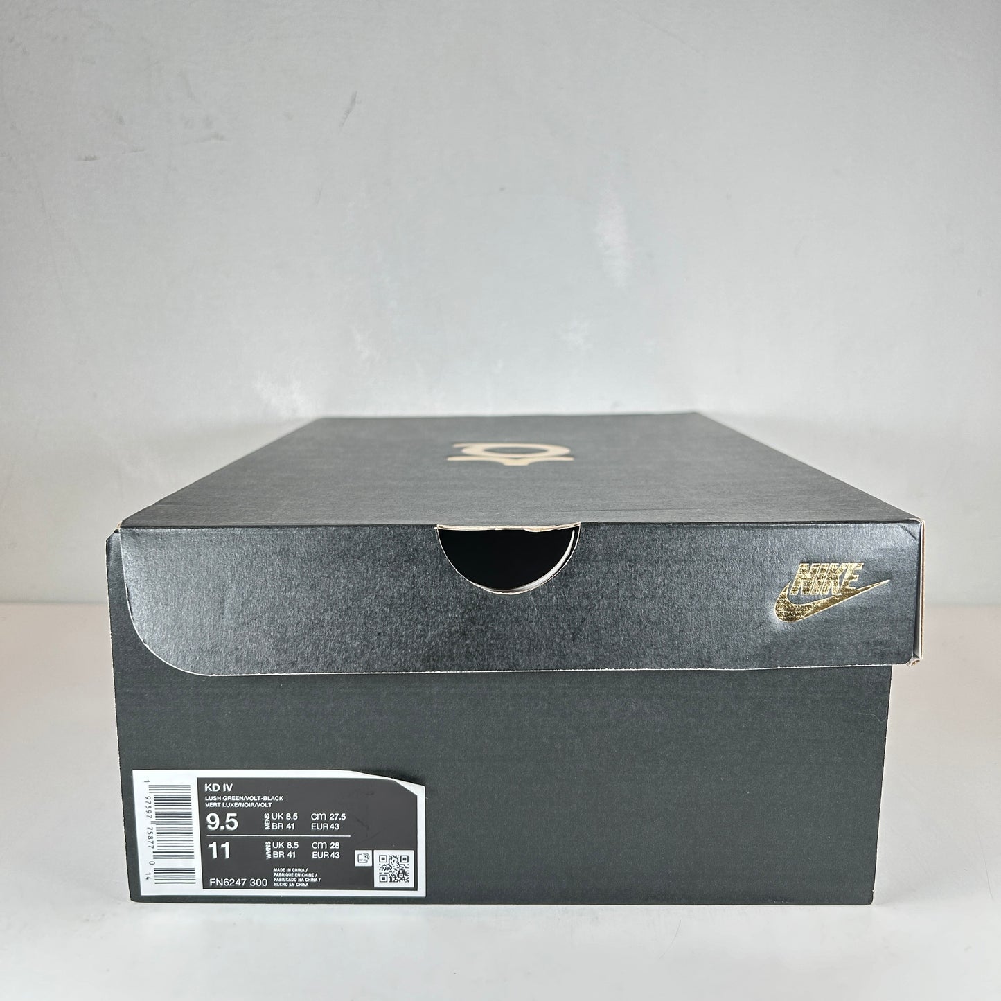 FN6247 300 Nike KD 4 Weatherman (2024) [USED] - 9.5 M (Used)