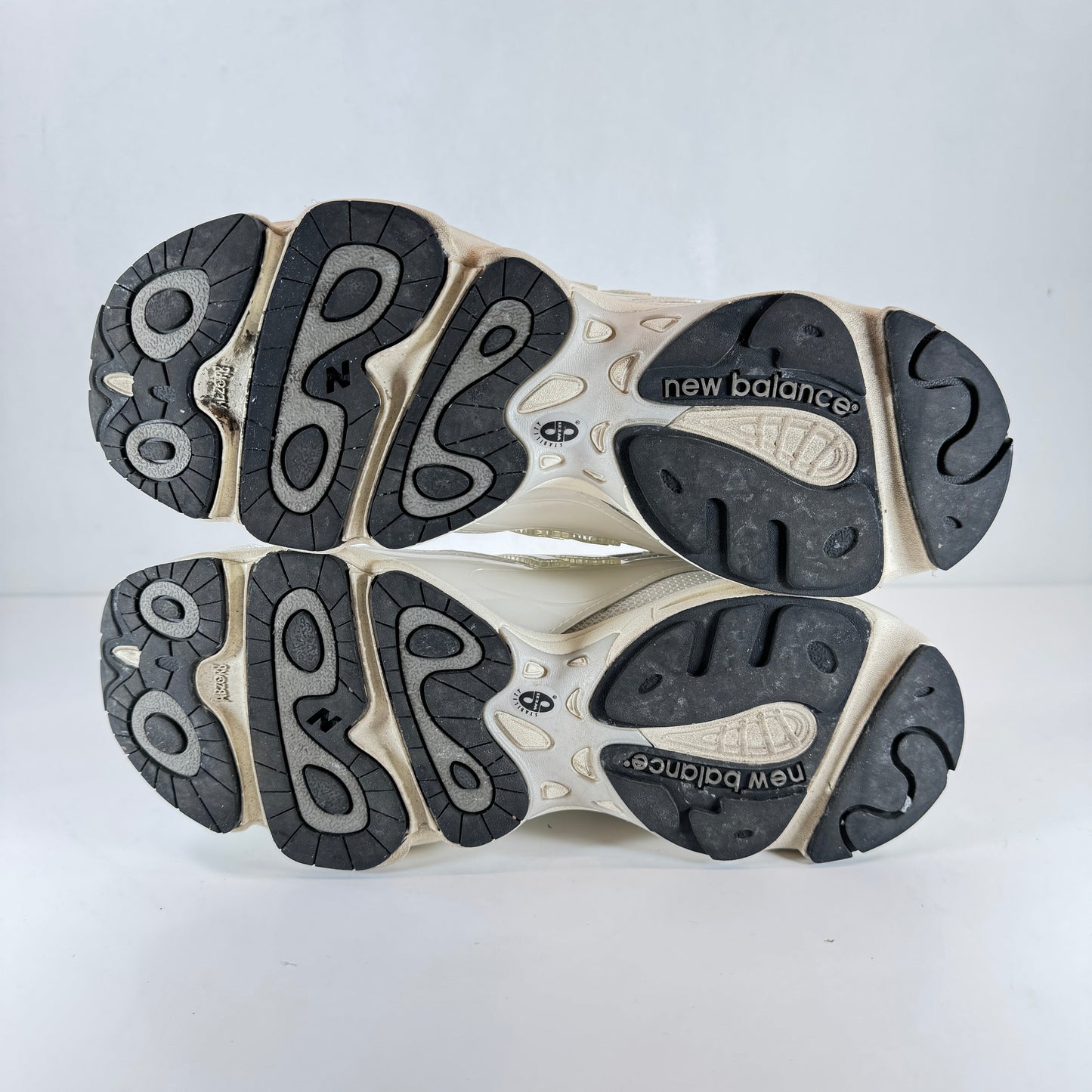 M1000AC1 New Balance 1000 Aime Leon Dore White [USED] - 10.5 M (Used)