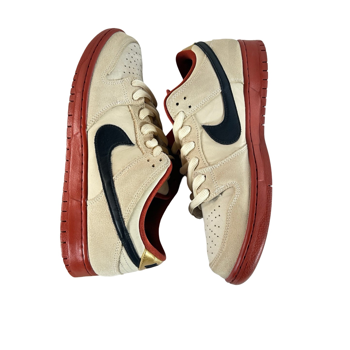 BQ6817 100 Nike SB Dunk Low Pro Hennessy [USED] - 10 M (Used)
