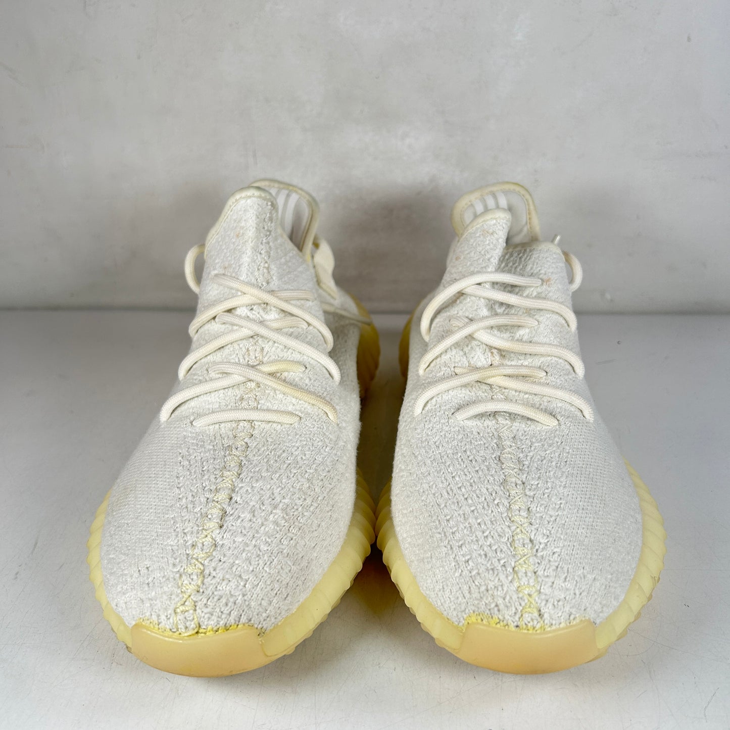 CP9366 Yeezy 350 V2 Crema Blanco