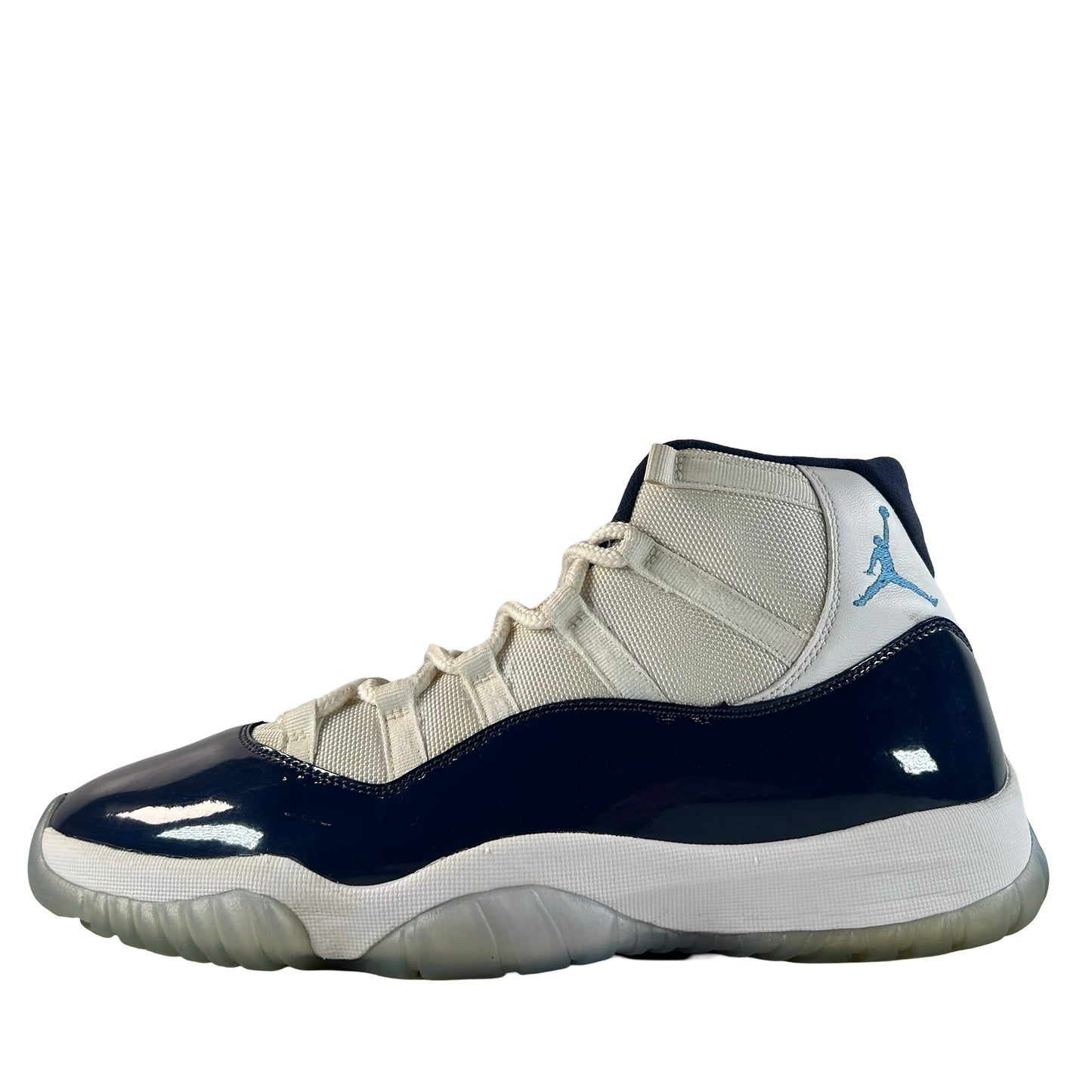 378037 123 Jordan 11 Retro UNC Win Like 82 [USED] - 12 M (Used)