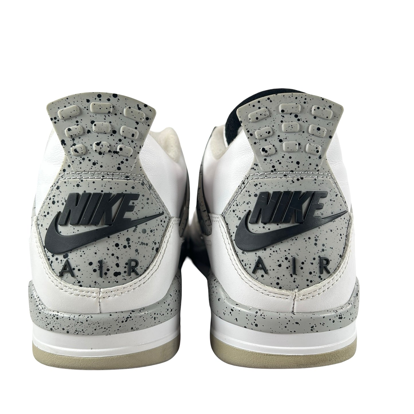 840606 192 Jordan 4 White Cement [USED] - 11 M (Used) (Replace Box)