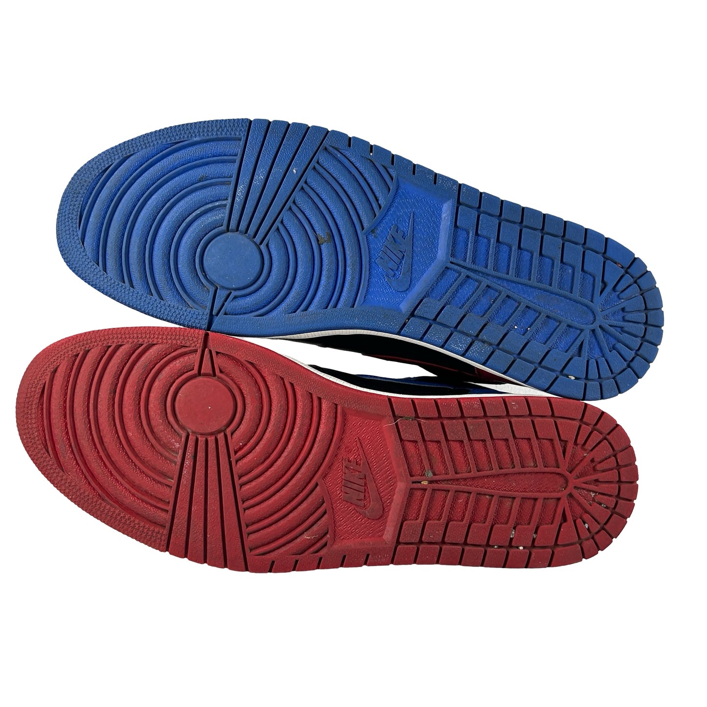 555088 026 Jordan 1 Retro Top 3 [USED] - 13 M (Used)