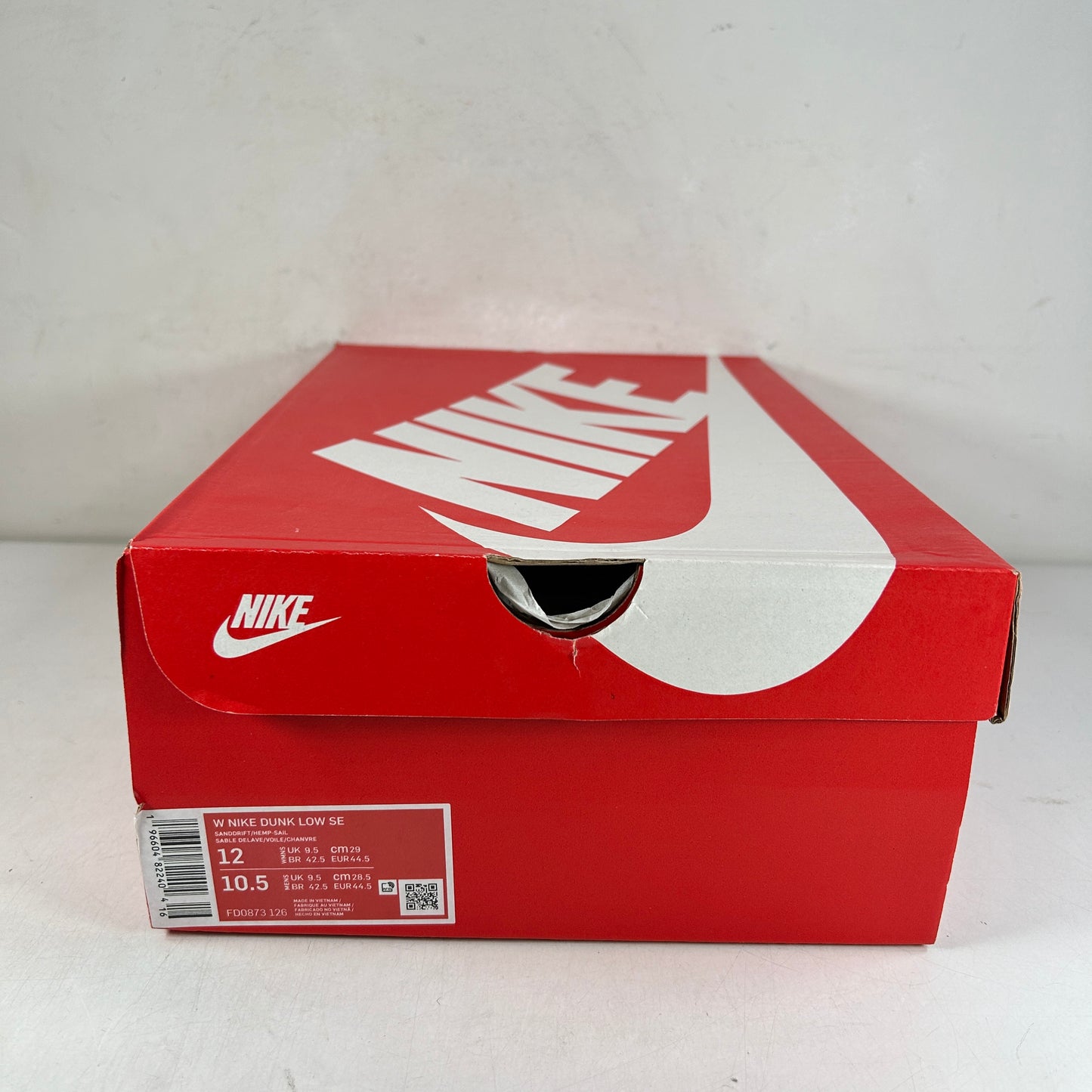 FD0873 126 Nike Dunk Low SE Sanddrift (W) [USED] - 12 W (Used)