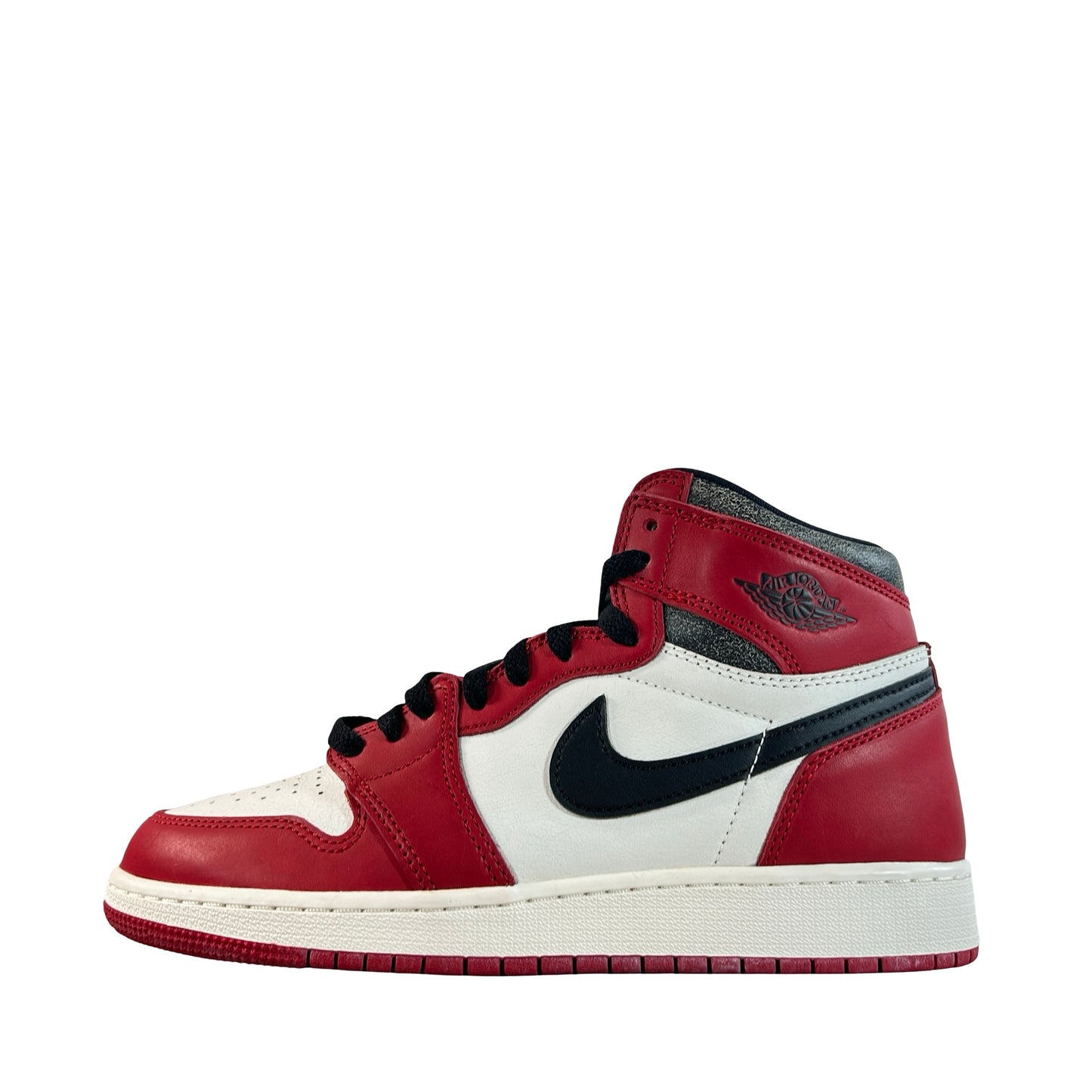 FD1437 612 Jordan 1 Retro High OG Chicago Lost and Found (GS) [USED] - 7 Y (Used11)