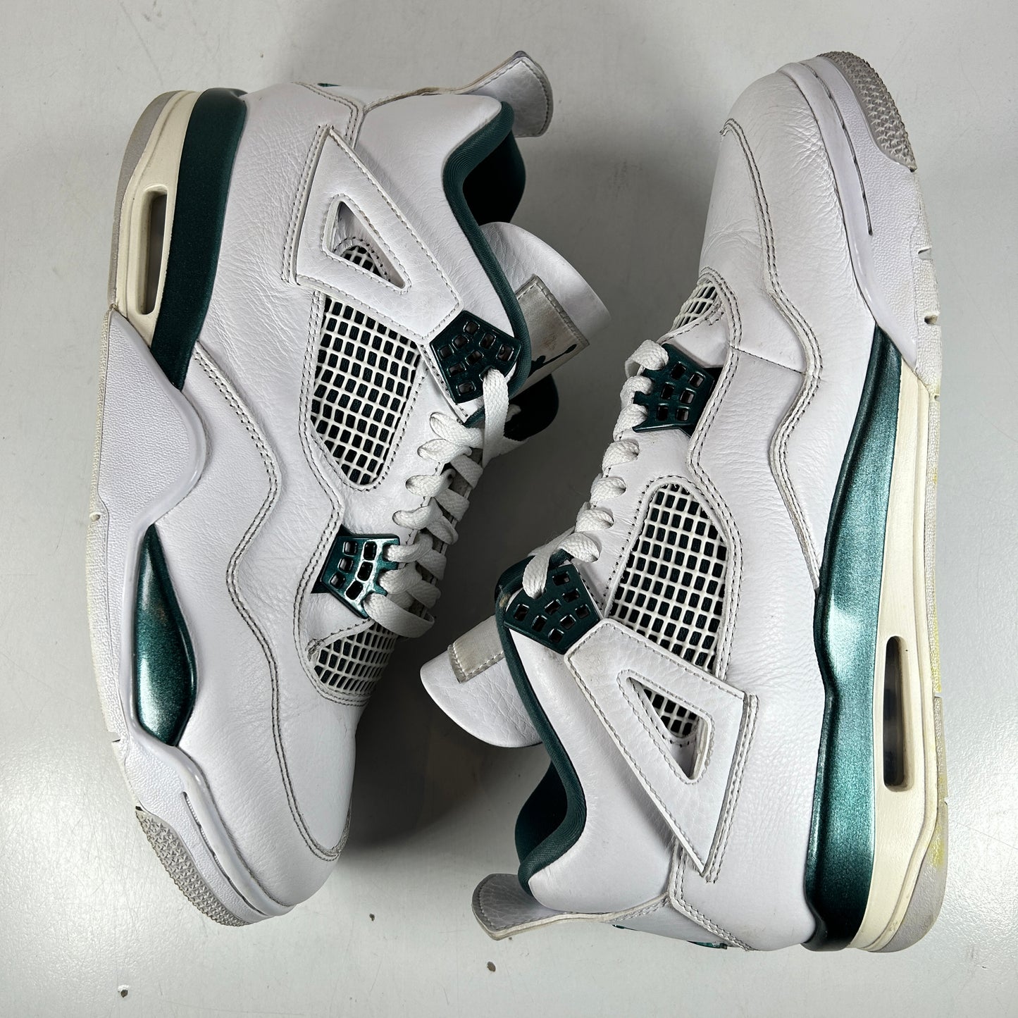 FQ8138 103 Jordan 4 Retro Oxidized Green [USED] - 9.5 M (Used2)