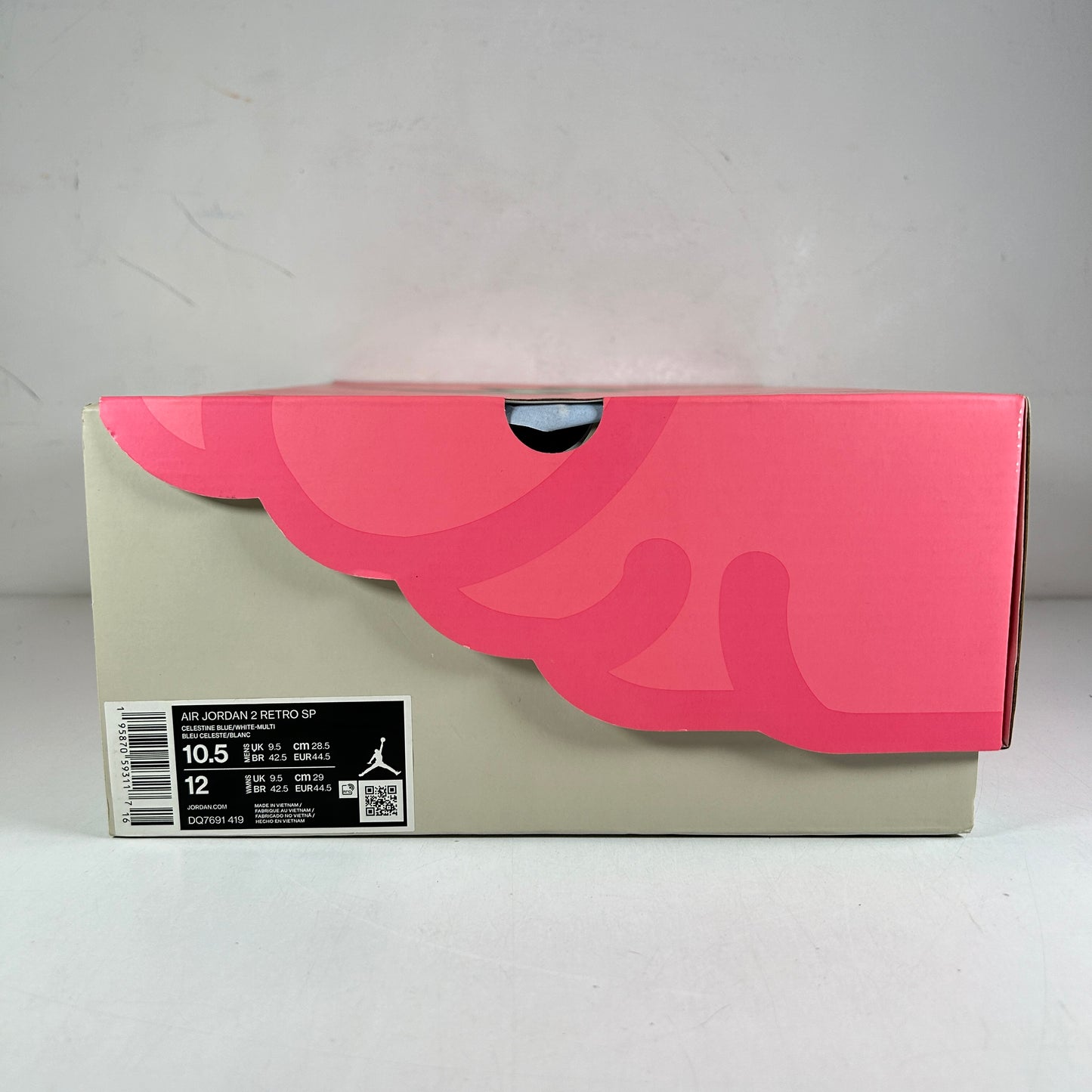 DQ7691 419 Jordan 2 Retro J Balvin [USED] - 10.5 M (Used)