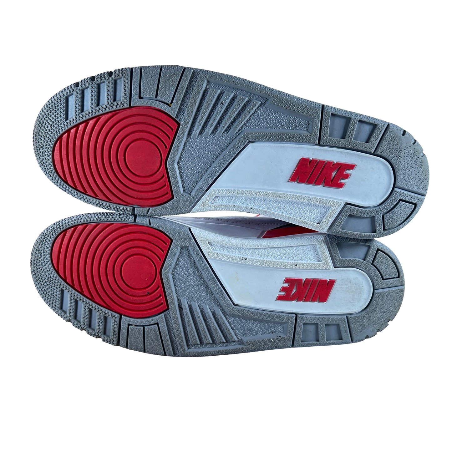 DN3707 160 Jordan 3 Retro Fire Red (2022) [USED] - 9 M (Used8)