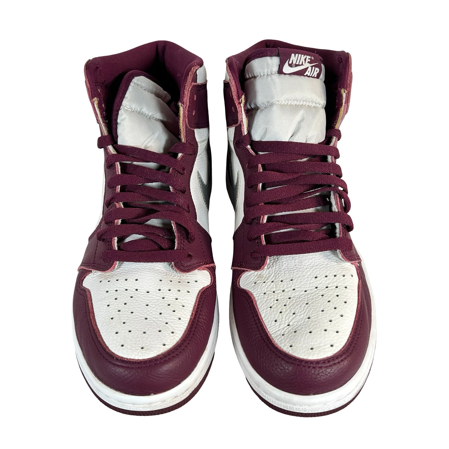 555088  611 Jordan 1 Retro High OG Bordeaux [USED] - 11 M (Used2)