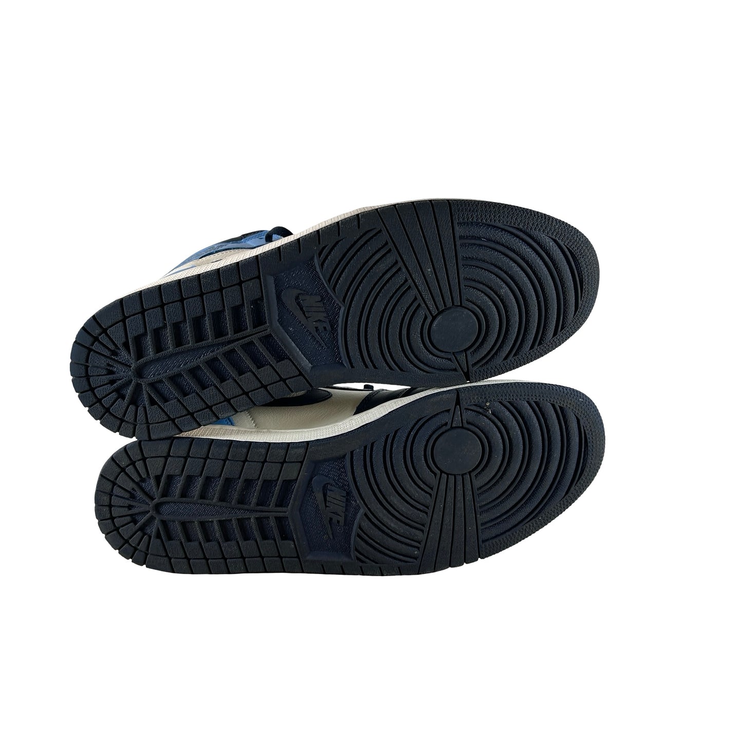 555088 140 Jordan 1 Obsidian UNC [USED] - 11 M (Used7)