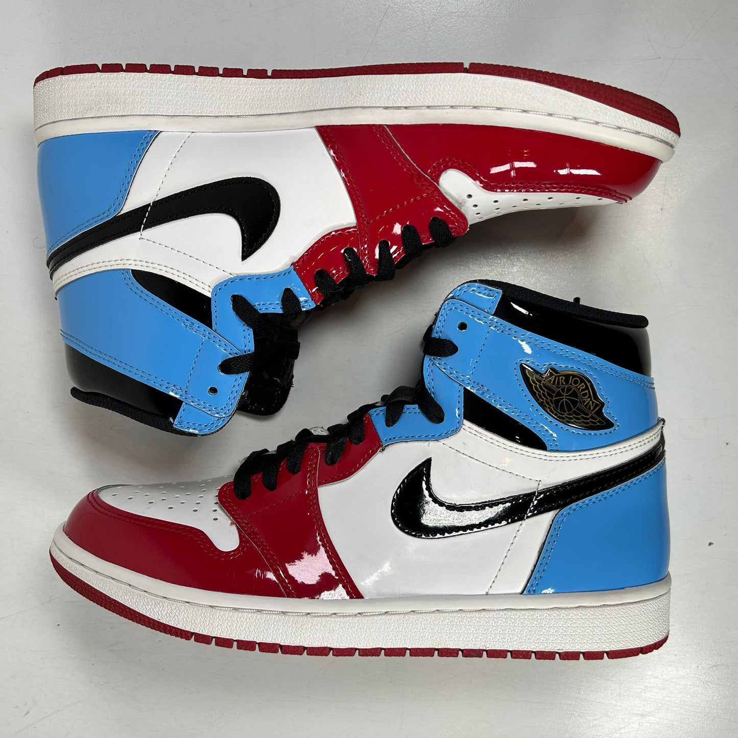 CK5666 100 Jordan 1 Retro High Fearless UNC Chicago [USED] - 9.5 M (Used2)